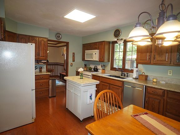 4th image of 17 Pine Grove Dr Lot 14