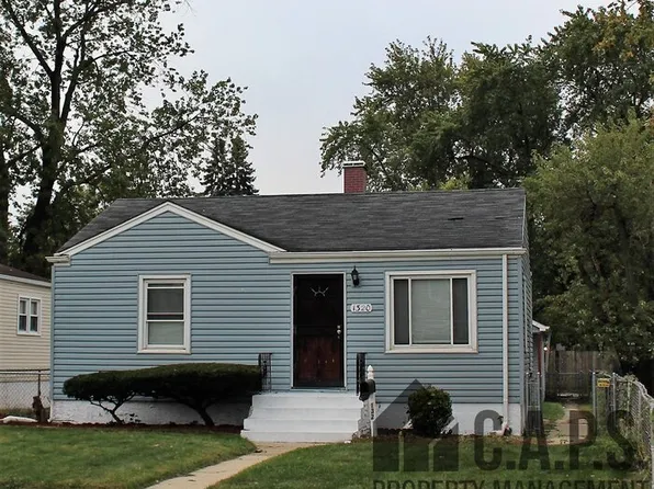 1320 175th St, Hammond, IN 46324