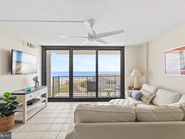 402 Island House Rd E #402, Bethany Beach, DE 19930