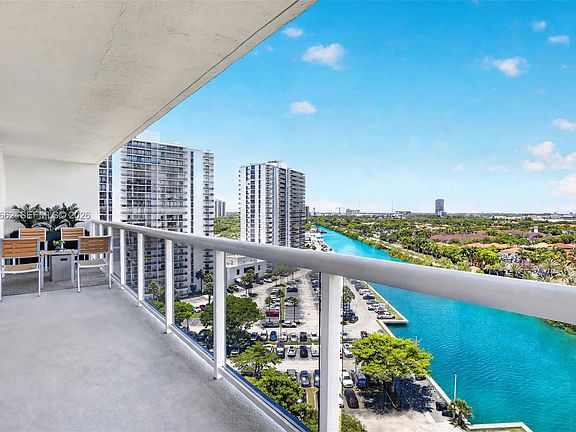 3rd image of 20505 E Country Club Dr APT 1431