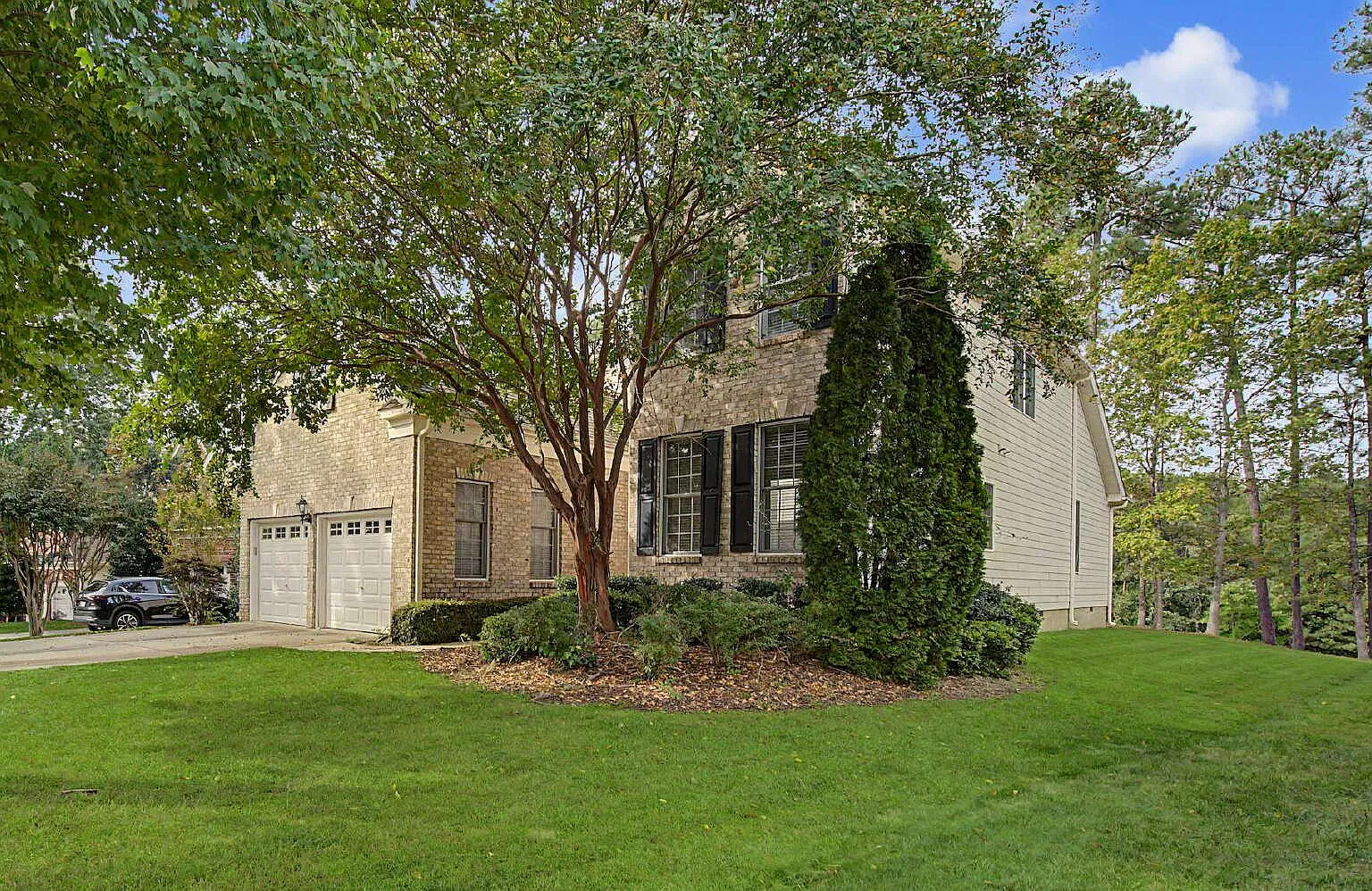 3 bed, 2.5 bath, 3040 sqft, $3,395 — Photo 3