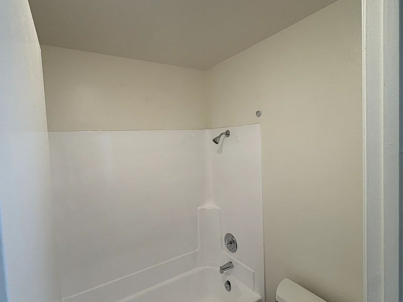 Studio, 506 sqft, $1,750 — Photo 3