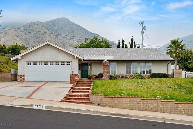 13782 Algranti Ave Sylmar CA-large-001-0