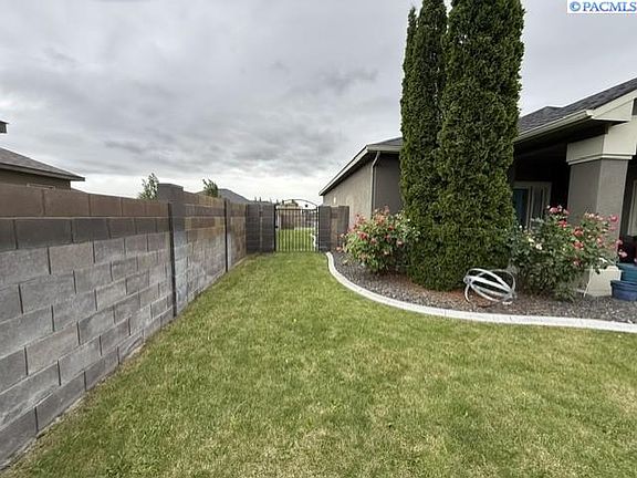 3rd image of 6535 Cobalt Dr