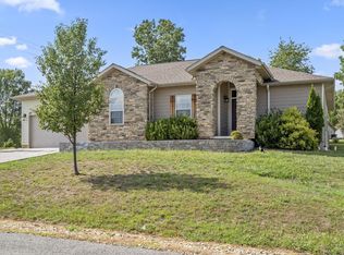 277 Royale Estates Rd, Kimberling City, MO 65686