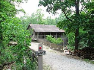 21313 Maple Dr, Rogers, AR 72732