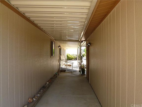 2nd image of 44551 Olive Ave