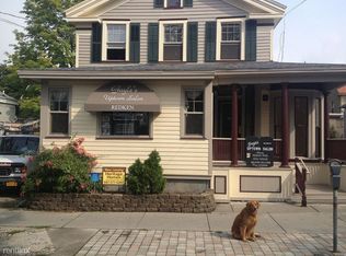 206 W Green St APT 1, Ithaca, NY 14850