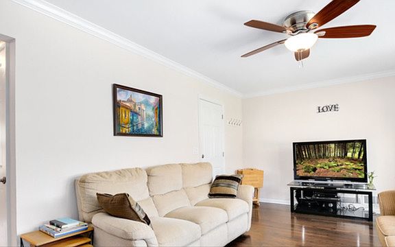 4th image of 6014 N Fairfield Ave