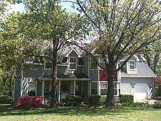 1st image of 2400 N Common Dr