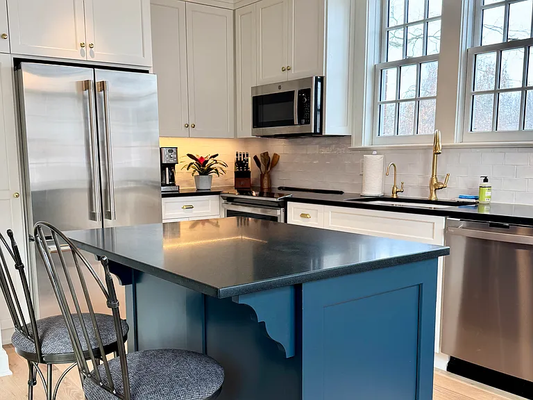 Kitchen island