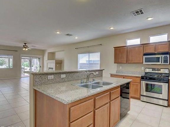 5th image of 10585 Gambassi Ct
