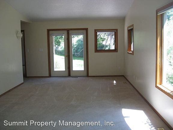 2nd image of 801 Spartan Dr APT B1