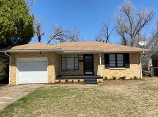 1929 Westchester Dr, The Village, OK 73120