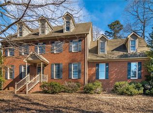 3713 Waldenbrook Rd, Greensboro, NC 27407