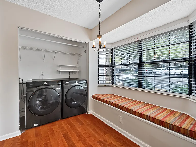7630 Falcon Rest Cir — Photo 14