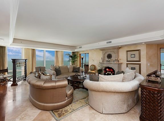 4th image of 4601 Gulf Shore Blvd N