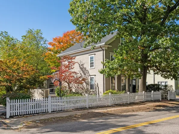 126 Summer St #126, Watertown, MA 02472