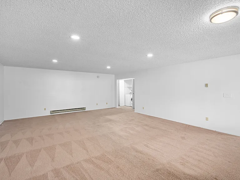 1601 Norpoint Way NE #A — Photo 20