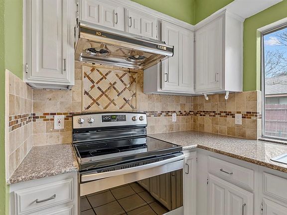 5th image of 1504 Arvada Dr