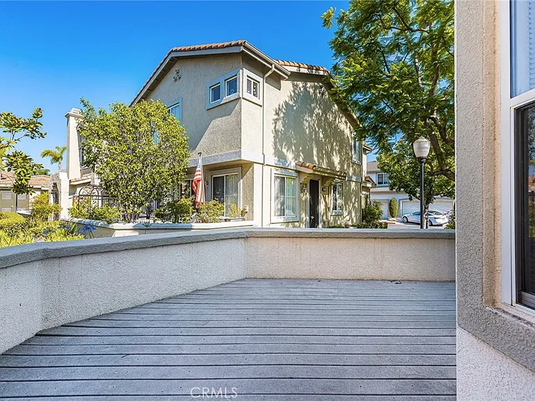 437 N Castletown #C — Photo 13