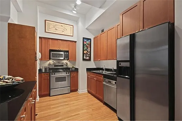 Rented by R New York | media 39
