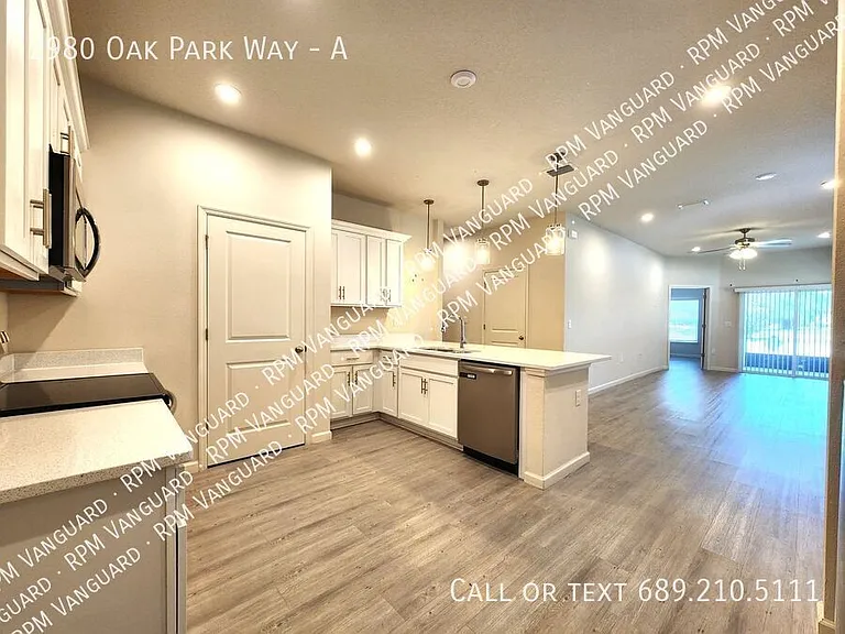 2980 Oak Park Way #A — Photo 4