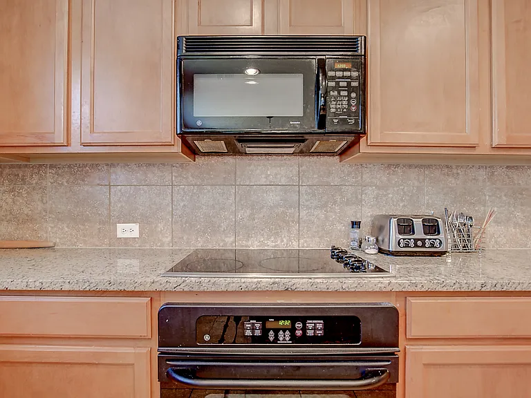 2832 Gooseberry Dr — Photo 12