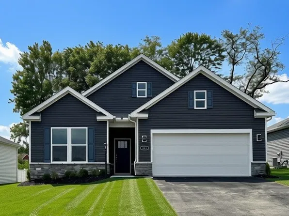 357 Gleneagles Dr, Butler, PA 16001