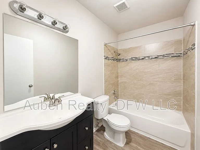7716 Sable Ln — Photo 12