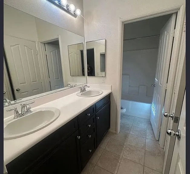 14245 Tierra Del Sur St — Photo 6