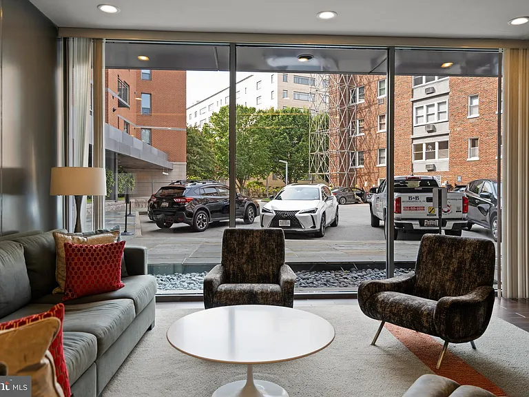 3883 Connecticut Ave NW #619 — Photo 3