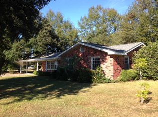 2904 Victoria Dr, Picayune, MS 39466