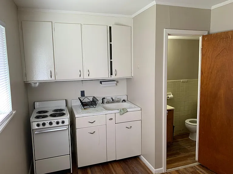 604 S Montgomery St — Photo 11