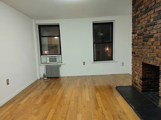 Rented by Brick Real Estate | media 11