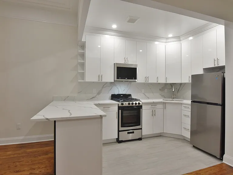 62 E 66th St #4F — Photo 12