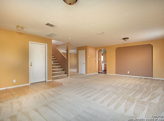 4th image of 115 Birchwood Bay