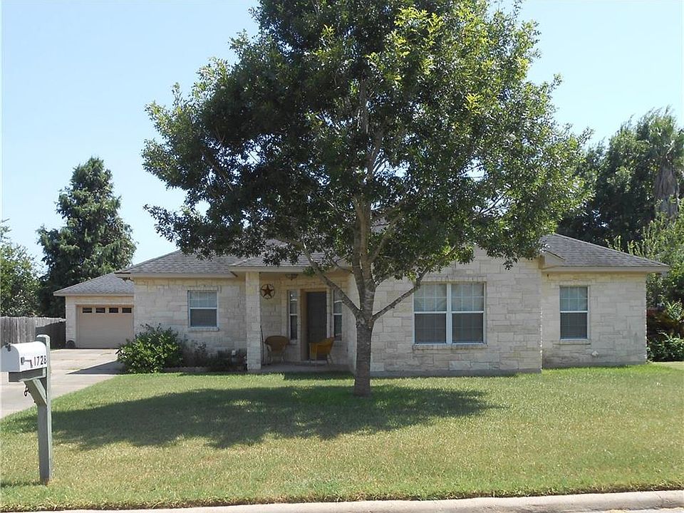 1st image of 1728 Riverchase Ave