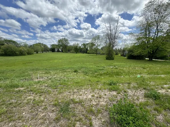 Lt11 West DONGES BAY ROAD, Mequon, WI 53092
