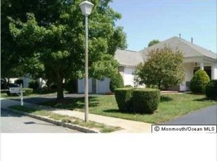49 Goldensprings Dr, Lakewood, NJ