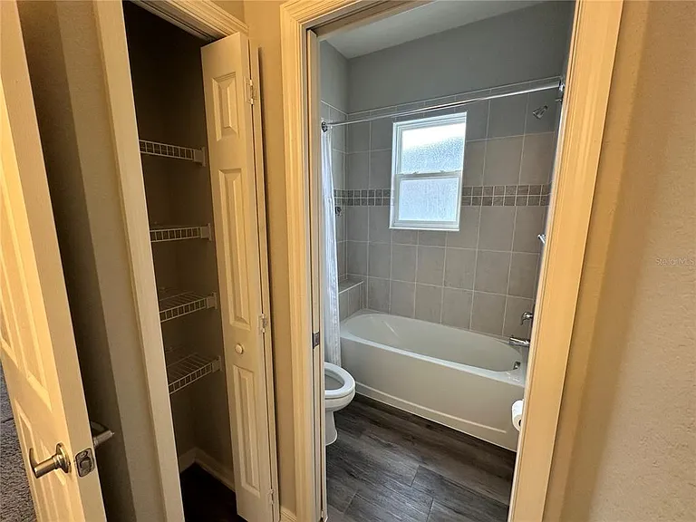 544 Gadsden Ln — Photo 12