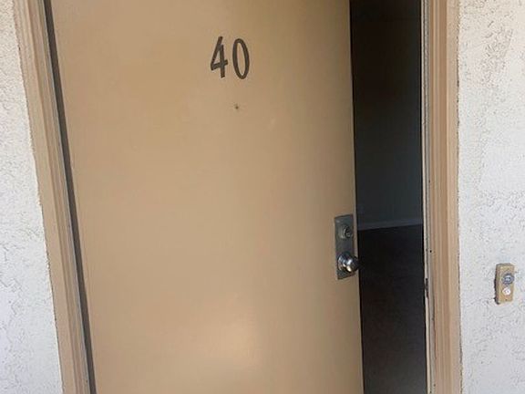 4th image of 1675 Chapel Dr #5622379