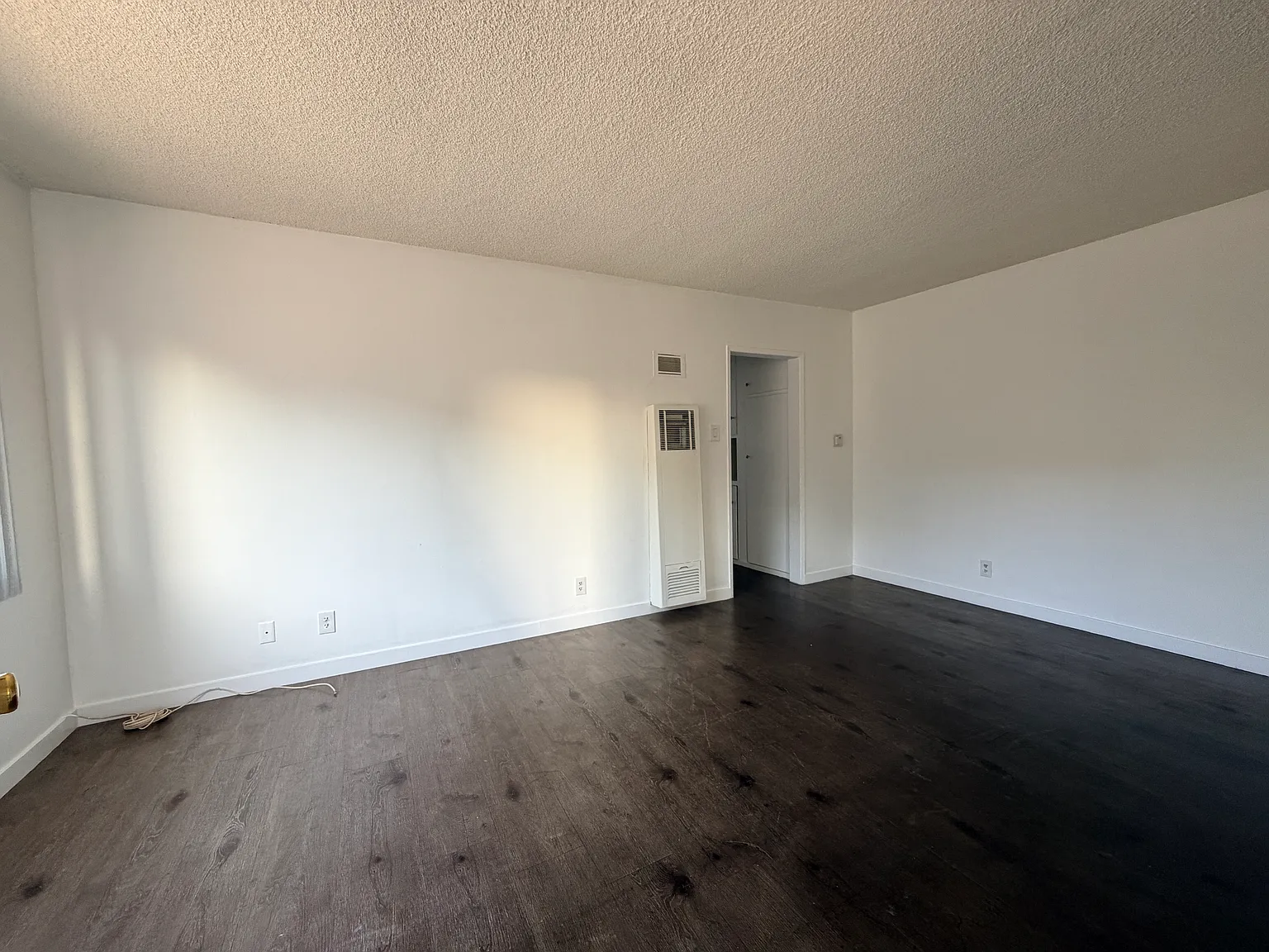 1 bed, 600 sqft, $2,000 — Photo 2