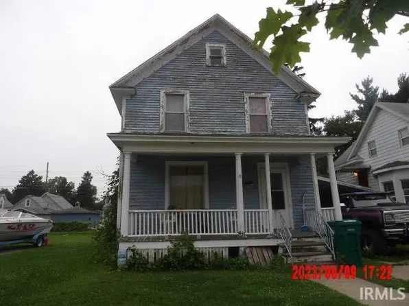 521 Grove St, La Porte, IN 46350