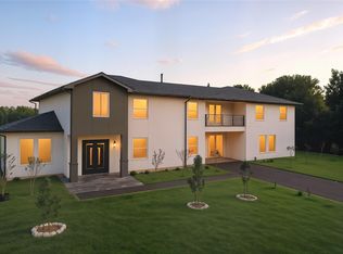 3237 Harkey Rd, Pearland, TX 77584