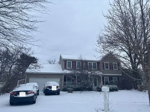 1125 Hyde Park Ln, Naperville, IL 60565