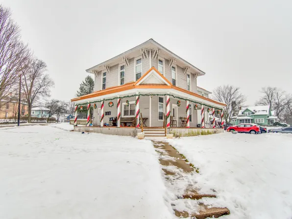 2 Reading Ave, Hillsdale, MI 49242