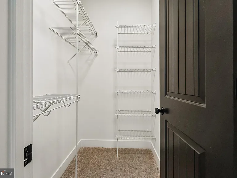 240 Lewis Williams Ln — Photo 37