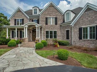 619 Rivergreen Ln, Bowling Green, KY 42103