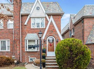 16117 84th Ave, Jamaica, NY 11432